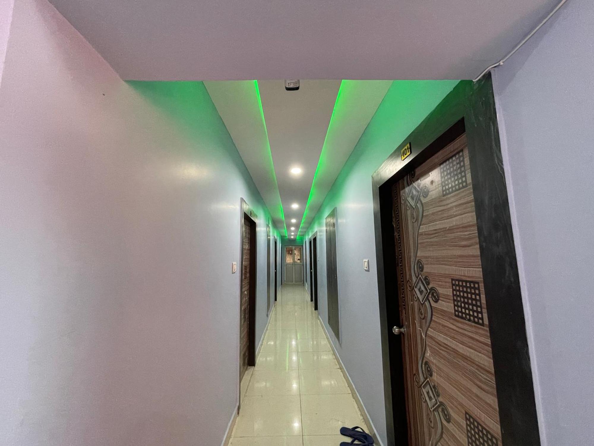 Hotel Seven Inn By Seven Group Purî Extérieur photo